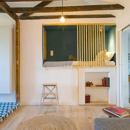 Cozy Blue Attic Lx Factory 1 De Maio Apartment Lisbon Exterior photo