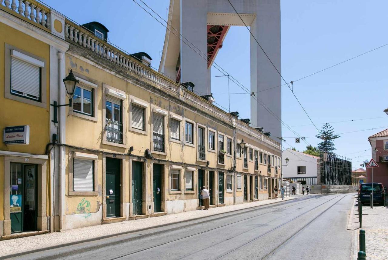 Cozy Blue Attic Lx Factory 1 De Maio * Lisbon